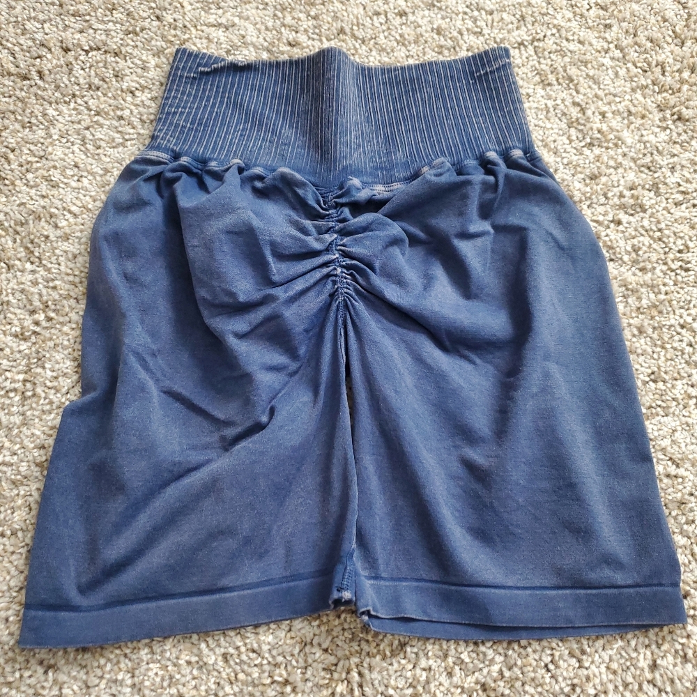 Free People Good Karma Ruched Biker Shorts 💙 - Picture 4 of 5
